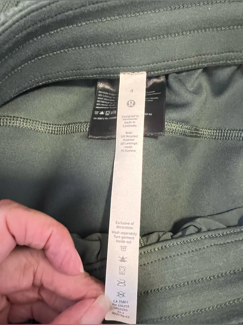 lululemon athletica Softstreme High-Rise Straight Green Cropped Pants Size 4